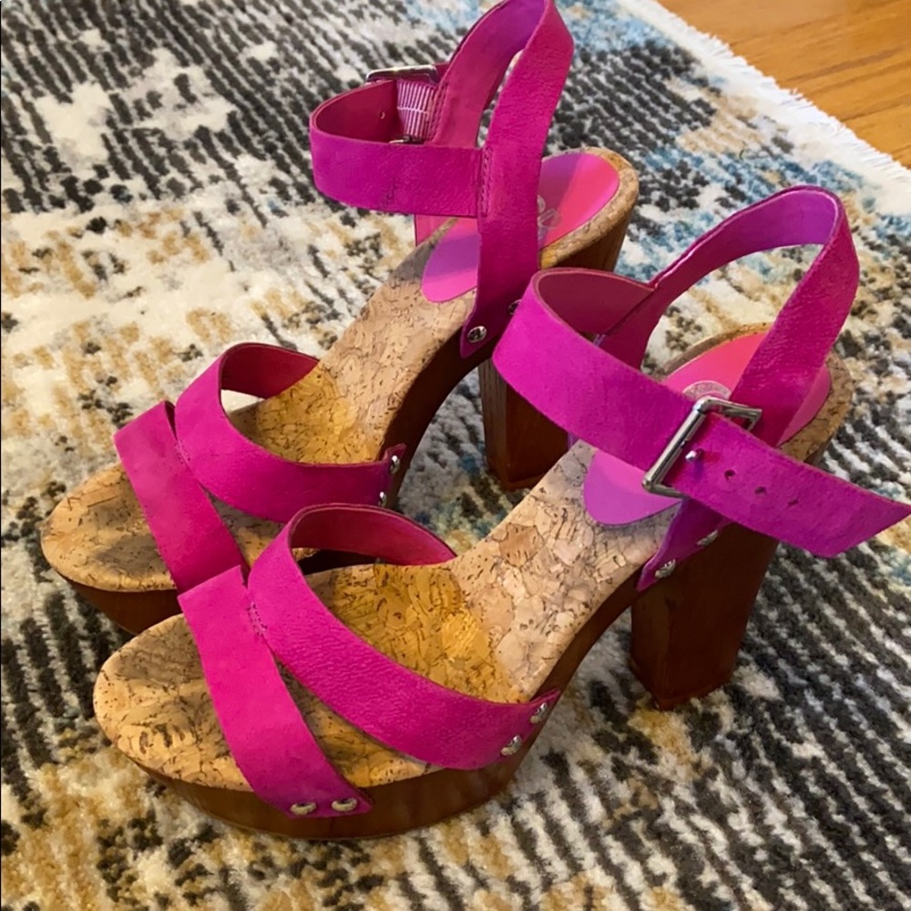 Gianni Bini Platform Block Heel Sandals